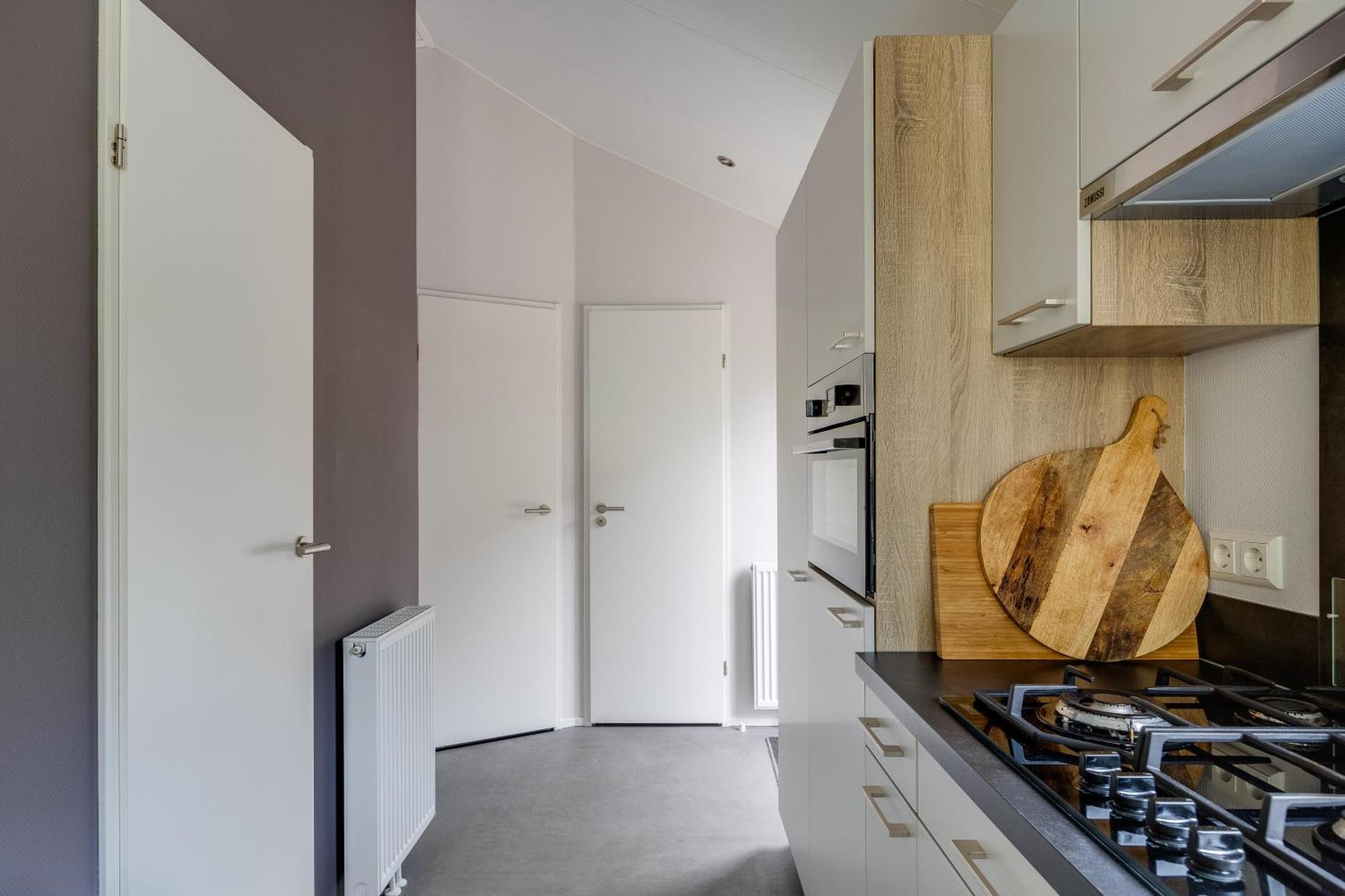 Modern Ingericht Chalet Op Groen Park Op De Veluwe Epe Exteriör bild